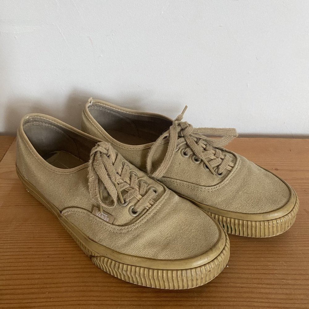 Vans khaki canvas sneaker